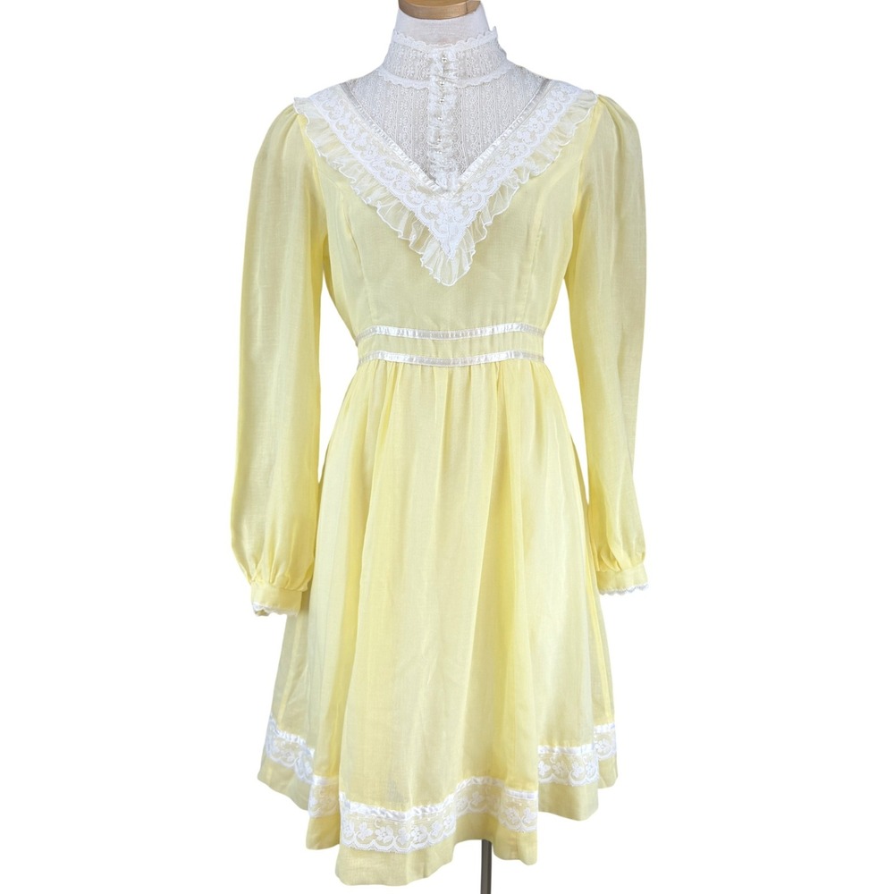Vintage GUNNE SAX Womens (S/M) Yellow Dress Lace Prairie Midi Victorian Prom‎